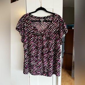 Worthington  Women’s 2X fuchsia, grey, black geometric blouse